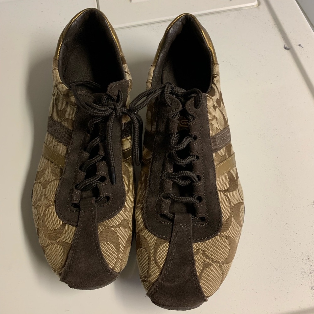 Coach shoes size 9.5
